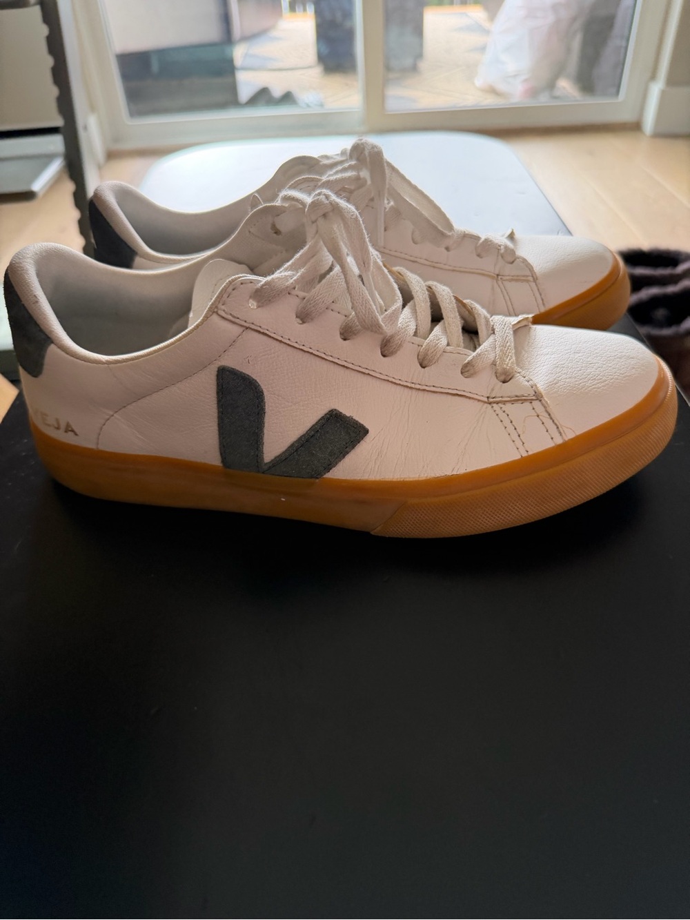 VEJA Campo White Leather Gray Suede Gum Sole Sneakers Men’s US 9 EU 42 - Picture 3 of 5